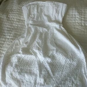 😍😍 Beautiful White Dress 😍😍